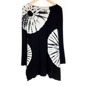 Soft Surroundings Black and White Tunic
